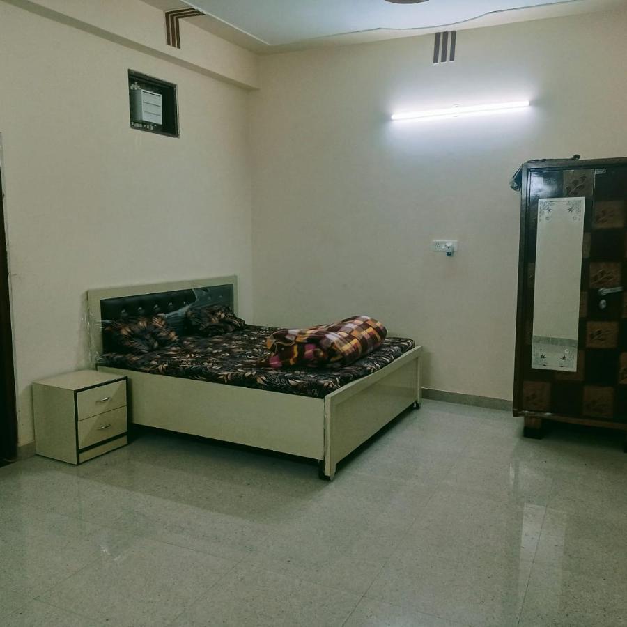 Radha Bhavan Vrindāvan المظهر الخارجي الصورة