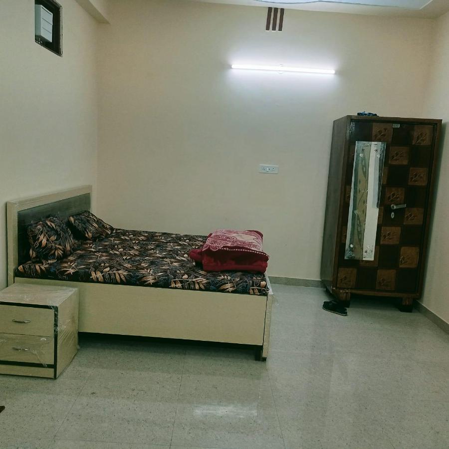 Radha Bhavan Vrindāvan المظهر الخارجي الصورة